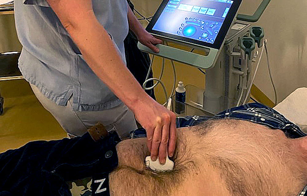 Pulsåderscreening, ultraljudskontroll a kroppspulsådern i buken.